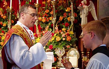 Fr. Cekada Celebrating Mass